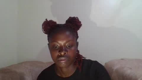 melanique23 online show from April 27, 8:06 pm