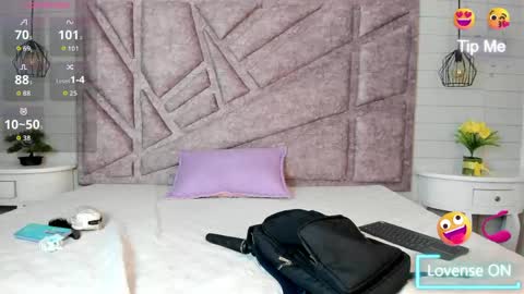 melany_heaven online show from April 17, 9:50 pm