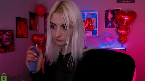 Melisa online show from February 10, 8:12 pm