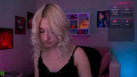 Melisa online show from June 17, 7:08 pm