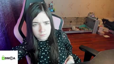 melisanilson online show from January 8, 4:46 pm