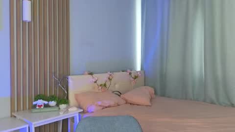 Milissa online show from October 20, 4:28 am