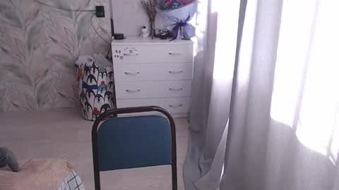 Snapshot of melissa__ray chatting on September 26, 6:43 am Melissa  Ray online show from September 26, 6:43 am