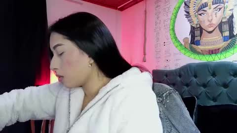 michell online show from November 30, 10:17 pm