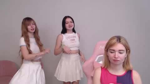 Melissa online show from October 29, 3:14 pm