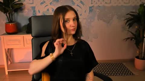 Melissa but you can call me Mel or Lissa online show from February 25, 11:32 am