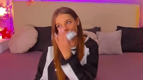 MelissaCrayzy online show from January 12, 7:37 am