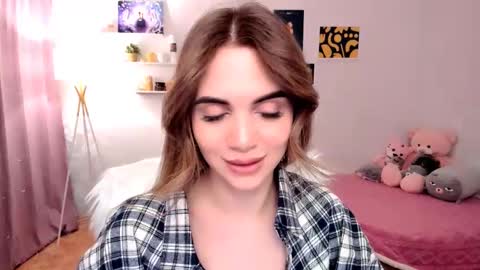 Tessa online show from February 23, 1:13 am