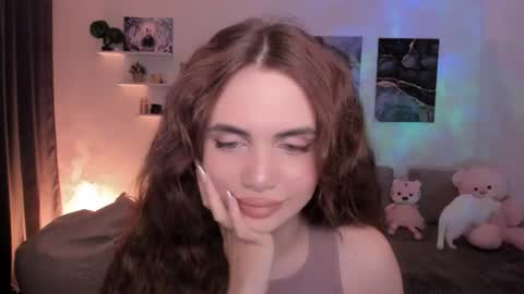 Tessa online show from July 26, 5:38 am