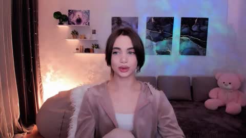 Tessa online show from November 1, 2:23 am