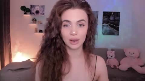 Tessa online show from July 2, 10:53 am