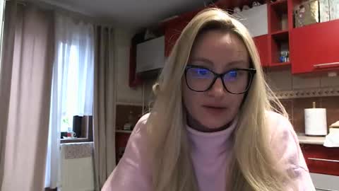 Melly online show from February 5, 7:56 am