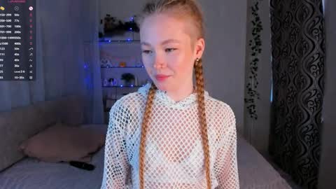 melodievejar online show from March 31, 4:24 am