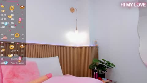   online show from January 21, 11:13 am