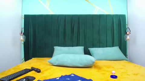 melody_kener online show from February 21, 5:56 am