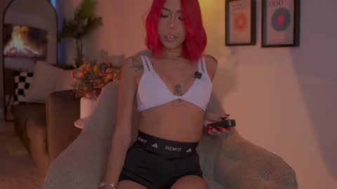 Melissa online show from July 14, 10:37 pm
