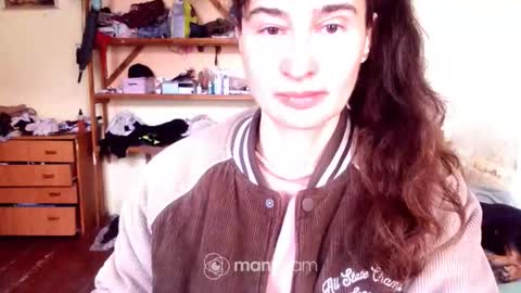 Yummygirl online show from April 23, 4:53 am