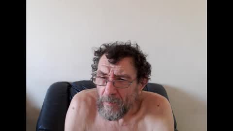 memyself8 online show from September 27, 10:13 am