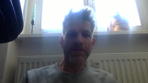 Andres online show from April 22, 2:46 pm