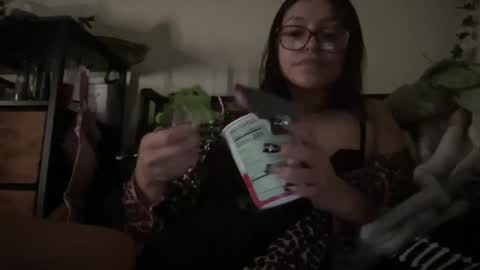 mercedezjones online show from November 10, 7:33 am