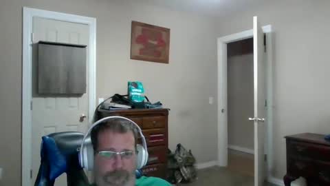 Snapshot of mercer1977 chatting on September 22, 3:05 pm mercer1977 online show from September 22, 3:05 pm