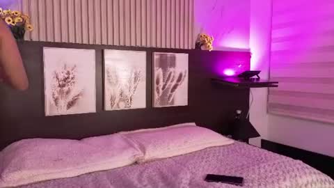 meredith_spencer online show from July 3, 12:48 am