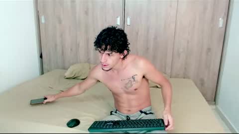 MeridandWither online show from August 2, 9:33 am