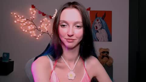 mermaidvibestides online show from March 26, 6:46 pm