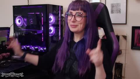 merrick monroe  online show from October 10, 9:30 pm