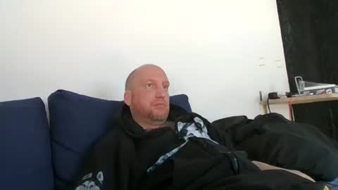 metaller123456 online show from March 27, 4:08 pm