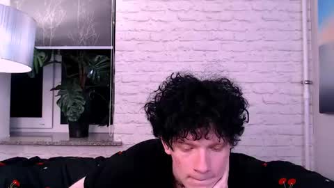 metlvv online show from July 19, 9:06 pm