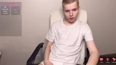 Arthur online show from November 16, 11:18 pm