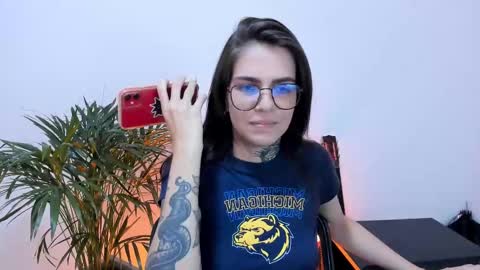 Meurif online show from February 27, 3:37 pm