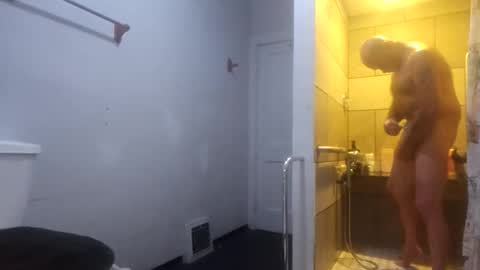 mhidupont online show from November 19, 8:35 am