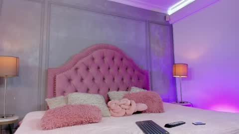 Mia Culpa online show from April 7, 4:20 pm