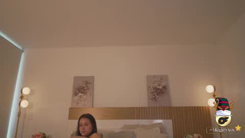   online show from December 20, 9:11 pm