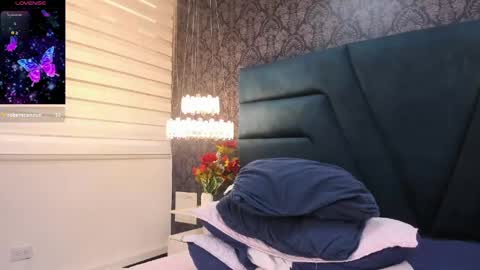 Mia Grey online show from April 16, 9:50 pm