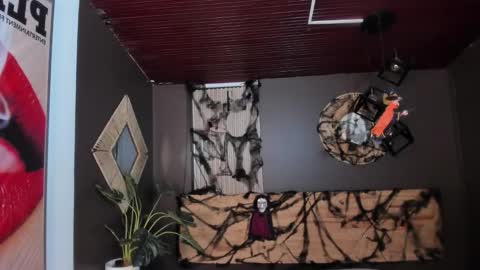 Val  online show from October 21, 11:15 am