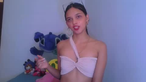 mia lucy 21 online show from March 20, 6:35 pm