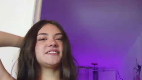 Mia Nevaeh - follow me online show from July 14, 8:25 pm