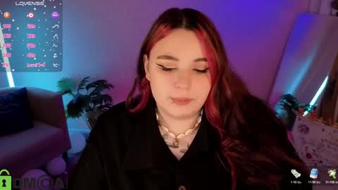 Mia online show from May 28, 1:14 am