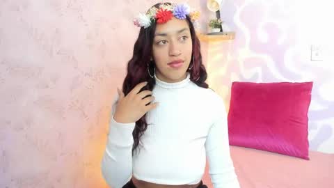 Mia . online show from April 22, 12:34 pm