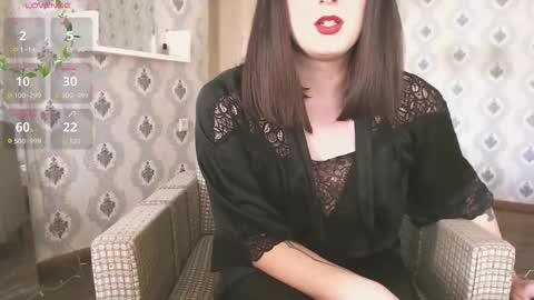 mia_wallase online show from September 15, 10:17 am