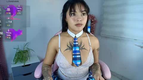 mia_zafir online show from May 8, 10:04 pm