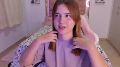 Mia  online show from July 13, 5:44 am