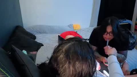 Mia online show from April 22, 3:02 am