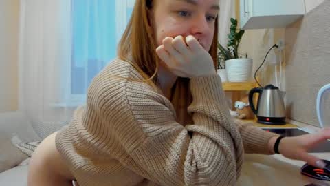 Mia online show from February 6, 2:04 pm