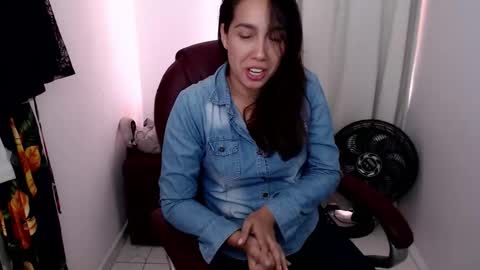 miadesir online show from February 11, 6:56 pm