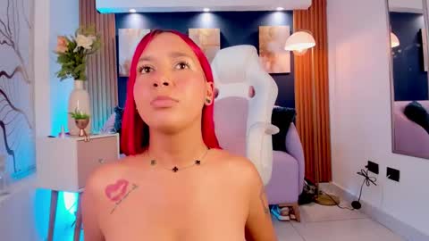 Mia  online show from March 26, 8:36 pm