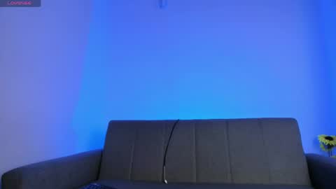 miah new independent model acount online show from May 27, 2:52 am